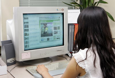 ▲ 동영상 UCC(자가제작 콘텐츠)가 저작권 및 사생활 침해, 명예훼손, 정보보안 위협 등 역기능이 심각해 지고 있어 이를 막기 위한 제도 마련과 이용자들의 주의가 요구된다. 김태형기자 thkim21@msnet.co.kr