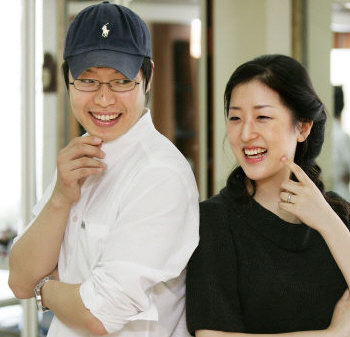 ▲ 12월 8일 결혼하는 현재민, 우현지 씨는 남에게 봉사하는 가정을 만들고 싶다고 했다.