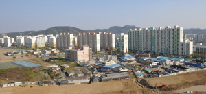 ▲ 자연 친화적인 주거 여건에다 교육과 교통 여건이 갈수록 발전하고 있는 북구 칠곡지역. 대구 및 구미 지역 배후 도시로서 주거 선호도가 높아지고 있다. 정운철기자 woon@msnet.co.kr