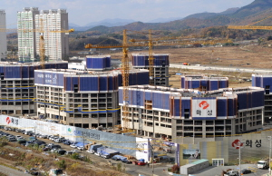 ▲ 대구 동구 신서·각산 지역이 혁신도시 조성과 지하철 1호선 하양 연장 등 개발 호재가 잇따르면서 향후 인기 주거지로 부상할 것으로 예상된다. 이채근기자 mincho@msnet.co.kr