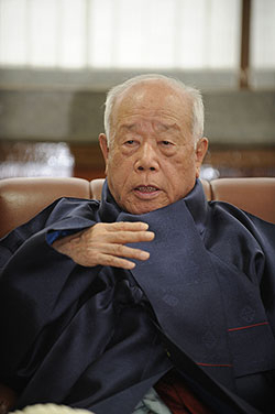 ▲ 영남공업교육학원 강시준 이사장은 앞으로 영남공고를 