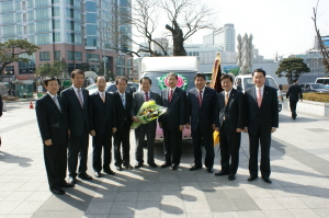 ▲ 농협중앙회 2008년 종합업적평가에서 전국 최우수상을 수상한 영주농협 직원들. 마경대기자