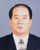 ▲ 지역사회부문 수상자인 강신출 씨.