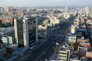 ▲ 남구 영남대병원~명덕네거리 사이 중앙대로를 광장, 주민휴식공간, 문화구역 등을 갖춘 