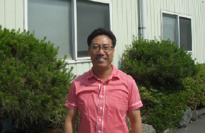 ▲ 배석구씨는 동료들을 동생처럼 가족처럼 챙기며 밝은 직장 분위기를 이끌고 있다.