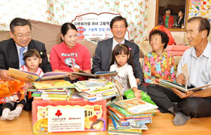 15일 영천 고경면 창상리의 다문화가정 정기철씨 집에서 