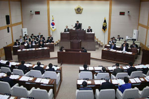경북도의회는 19일 제236회 임시회 본회의에서 