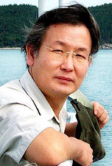 심사위원 박기섭