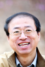 심사위원 엄창석(소설가)