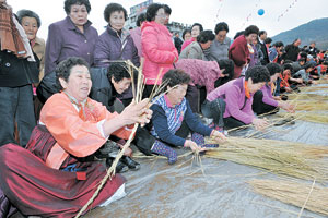 매일신문사와 의성 봉양자율방범대가 공동 주최한 