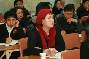 2010 대구에서 보는 부동산 강좌에 많은 수강자들이 몰려 짭짤한 재테크 수입에 대한 열기를 반영했다.