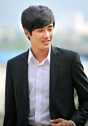 꽃미남 스타일의 박호영씨