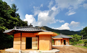 군위 고로면 석산리 산촌생태마을.
