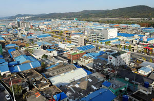 기술력, 접근성이 뛰어난 북구 제3공업단지에 중소기업을 통합 관리·지원할 비즈니스센터를 세워야 한다는 목소리가 커지고 있다. 3공단 전경. 성일권기자 sungig@msnet.co.kr