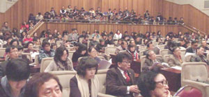 ▲이달 17일 대구문화예술회관 달구벌홀에서 열린 대구문화재단의 2011년도 문화예술진흥지원사업 설명회에 지원 신청을 희망하는 사람들이 자리를 가득 메웠다. 대구문화재단 제공