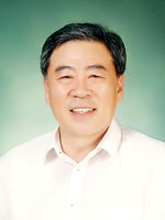 윤순갑 교수(경북대 정치외교학과)
