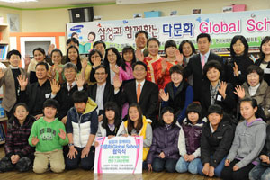 삼성전자 스마트시티 전우헌 공장장을 비롯한 구미지역 다문화가정