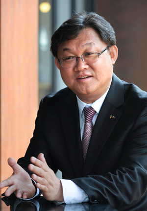 박재환 대구문화예술회관장은 문화예술에 대한 투자는 낭비가 아니라 사회를 건강하게 가꾸는 밑거름이라고 강조했다. 우태욱 기자 woo@msnet.co.kr