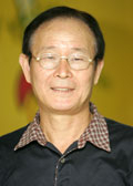 동성아트홀 배사흠 대표