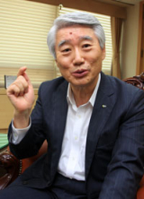 안택수 信保 이사장