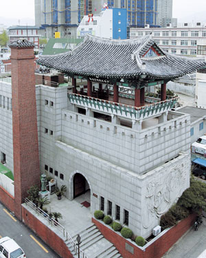 관덕정