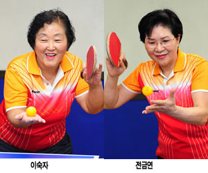 탁구로 전국을 제패한 할머니 5총사. 일주일에 세번은 탁구장에서 만나 최강 실력을 뽐내며 연습을 한다. 성일권 기자