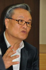 안명진 목사
