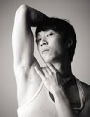 김홍영(몽룡 역)