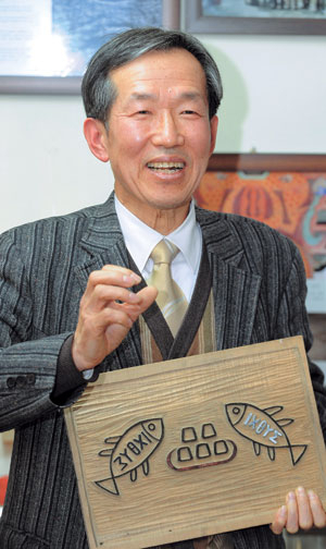 말씀교회 조국현 목사는 2005년부터 기독교인과 일반인을 대상으로 대구 근대 기독교 유적지에 대해 가이드를 해오면서 기독교 성지 알리미 역할을 톡톡히 하고 있다. 성일권기자 sungig@msnet.co.kr