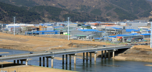 성서5차 산업단지 내 대구기계부품협동화단지가 높은 가동률과 동종업종의 집적화로 조성 첫해부터 성과를 내고 있다. 성일권기자 sungig@msnet.co.kr
