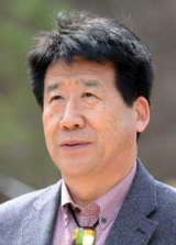 권영세 아동문학가