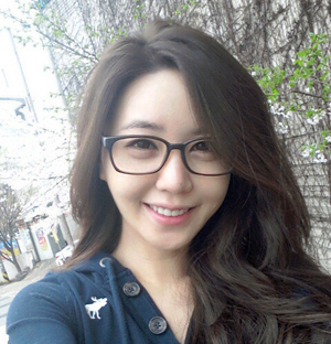 강예빈 민낯 셀카 공개 (사진.강예빈 미투데이)