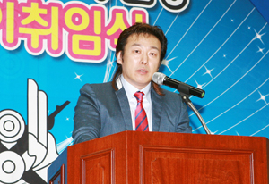 여준규 제12대 대구시사격연맹 회장이 14일 취임식에서 인사말을 하고 있다. 대구시사격연맹 제공