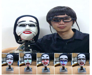 사람 얼굴의 변화를 따라 하는 아바타 로봇.