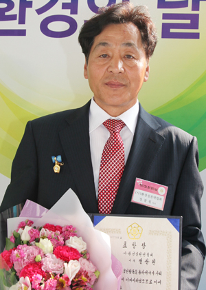 정광원 승원친환경기술㈜ 대표가 5일 환경의 날 기념식에서 국무총리 표창을 받았다.