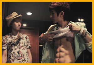 보이프렌드 민우 복근 