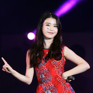아이유 이기광 라이벌 의식 
