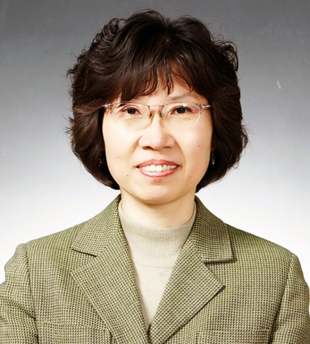 태혜숙 대구가톨릭대 영문과 교수가 세계 3대 인명사전인 
