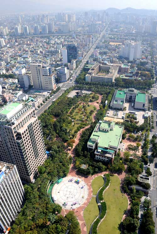 대구 사람들은 항상 나라의 미래를 걱정하고 나아갈 길을 고민하고 행동해 