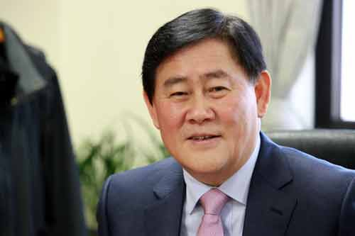 박근혜 대통령 당선인 비서실장을 지낸 최경환 의원이 17일 