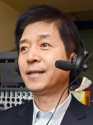 TBC 서석진 해설위원-경북고 한양대에서 선수로 활약. 경북고 감독하며 이승엽·배영수 등 배출