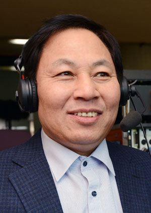 대구MBC 홍승규 해설위원-대구상·성균관대 거쳐 삼성서 외야구. 연봉계약 하일성·허구연 씨 이어 세 번째
