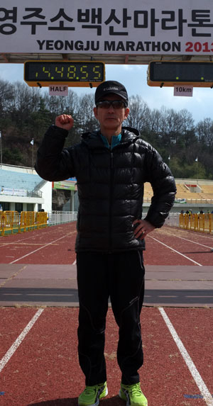포항 그린넷마 클럽 소속 황중창(55