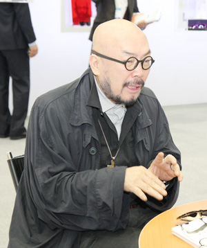 제12회 대구국제안경전에서 최근 런칭한 