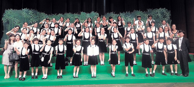 제16회 전국환경노래합창경연대회에서 초중고 통합부문 대상을 받은 필그림소년소녀합창단.