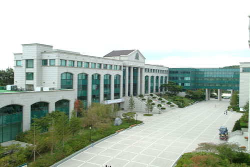 울산과학대는 교육역량강화사업, LINC사업, WCC대학 선정 등 각종 국고지원사업에 선정되며 교육역량을 인정받고 있다.