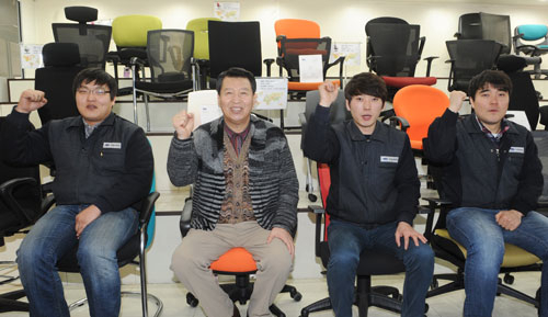 부호체어원은 꾸준한 연구개발로 국내를 넘어 해외에서도 인정받고 있는 기업이다. 회사는 직원으로서 꼭 갖춰야 할 덕목으로 