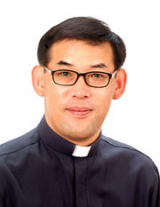 신대원 신부