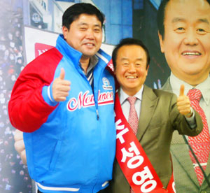 주성영 대구시장 예비후보가 최근 대구 출신 야구스타 양준혁 씨를 만나 