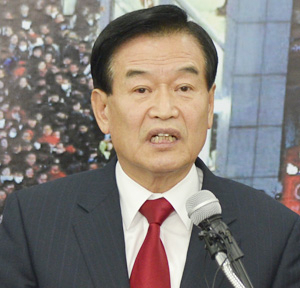 새누리당 서상기 의원이 14일 새누리당 대구시당에서 기자회견을 열고 6